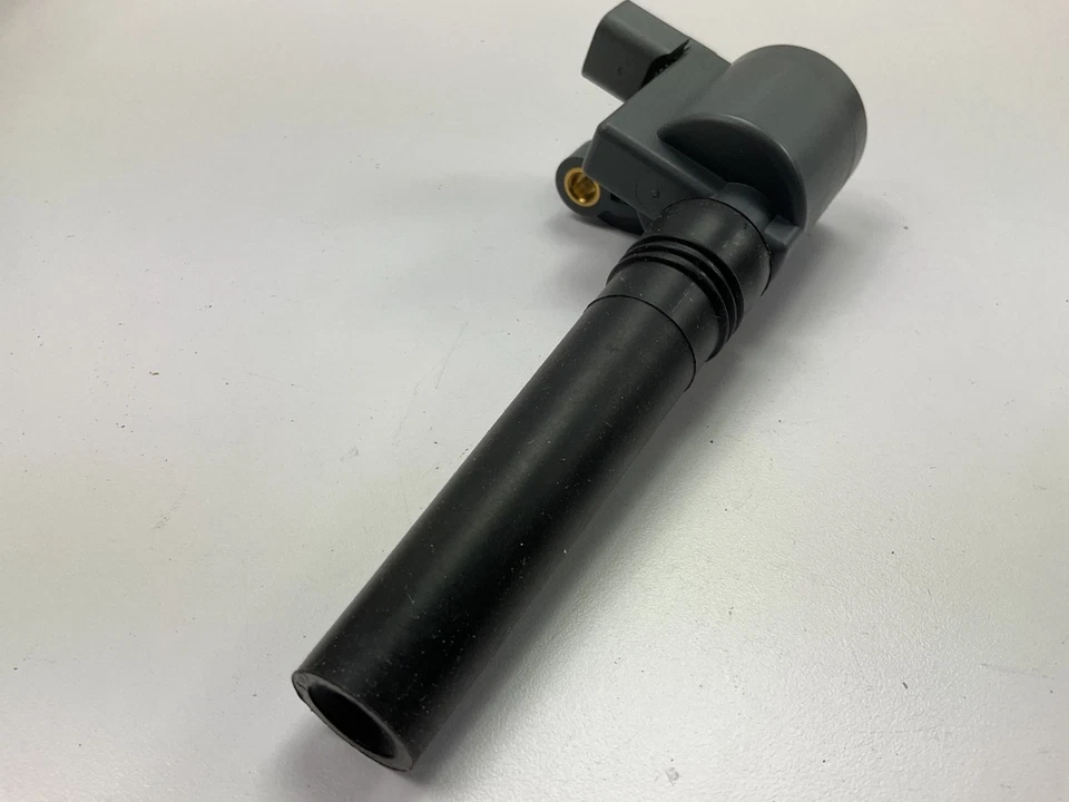 Bobina de encendido BWD E418 para Ford 2000-2006 3,9 L, 1999-2003 Jaguar 4,0 L 4,2 L Foto 3 de 4