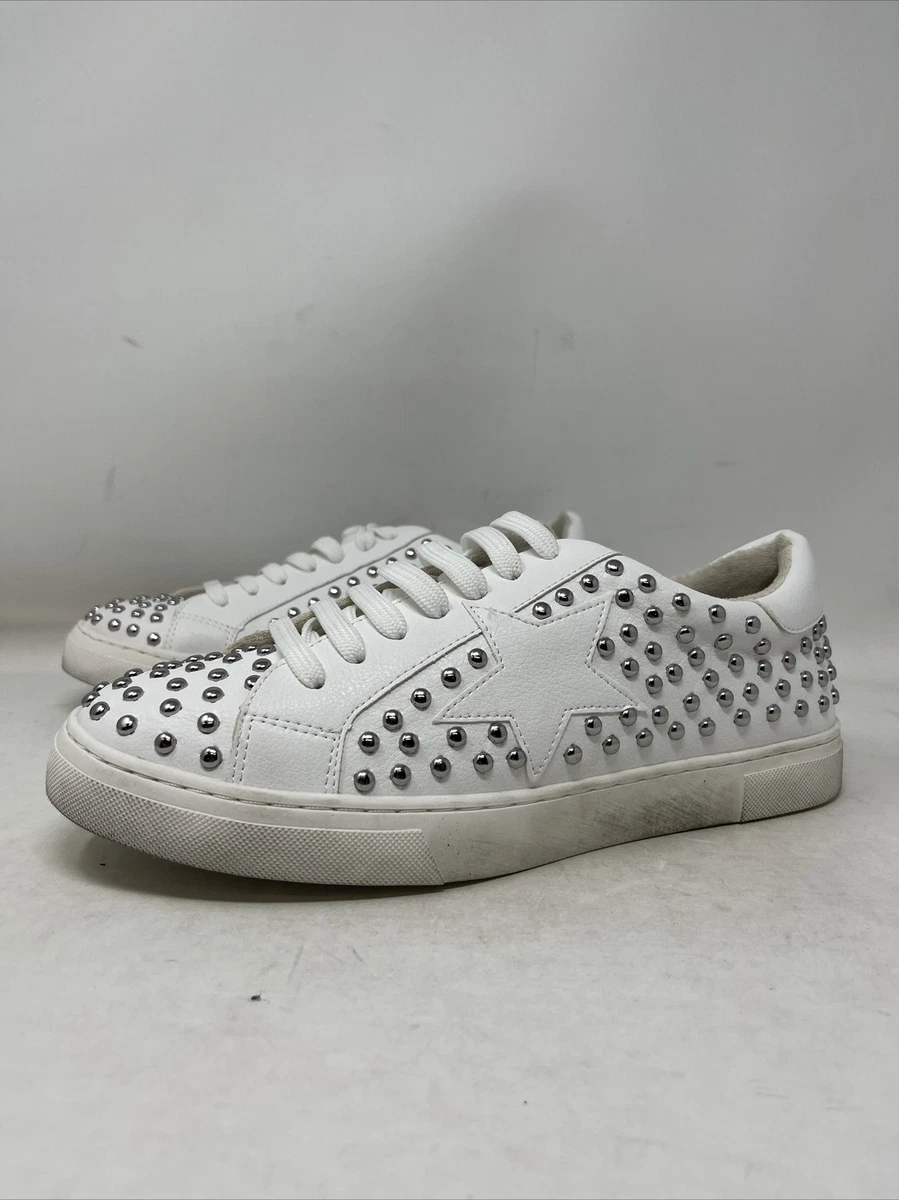 STEVEN by Steve Madden Women s Riled Sneaker White Size 9.5 US
