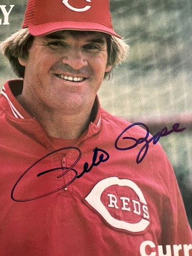 Pete Rose Autographed Beckett Magazine September 1986 Photo Taken at Signing - Picture 3 of 6