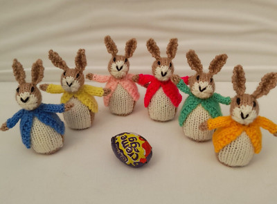 Osterhase Hase 6er Set creme Eierbezüge handgestrickt 10cm (Ei nicht inkl.)