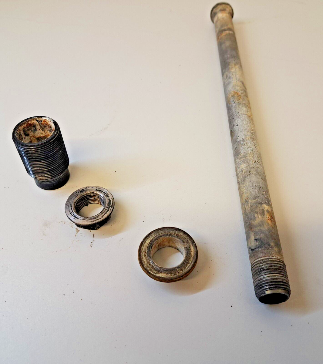 12 - 15 Kawasaki ZX-10R Ninja Swingarm Pivot Shaft , Collar , Nut