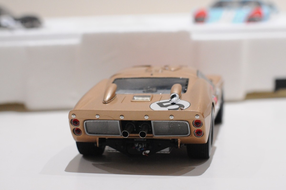 EXOTO RLG18SC2 FORD GT40 GIFT SET 1-2-3 LE MANS 1966 SCALE 1 EXOTO RLG18SC2 FORD GT40 GIFT SET 1-2-3 LE MANS 1966 SCALE 1