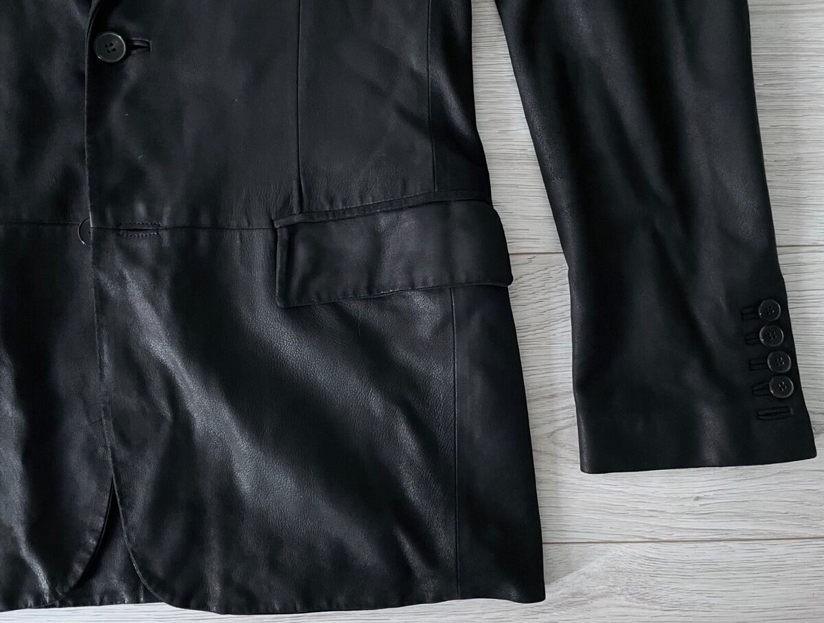 Vintage Gucci x Tom Ford Black Peak Lapel Leather Jacket Vintage Gucci x Tom Ford Black Peak Lapel Leather Jacket