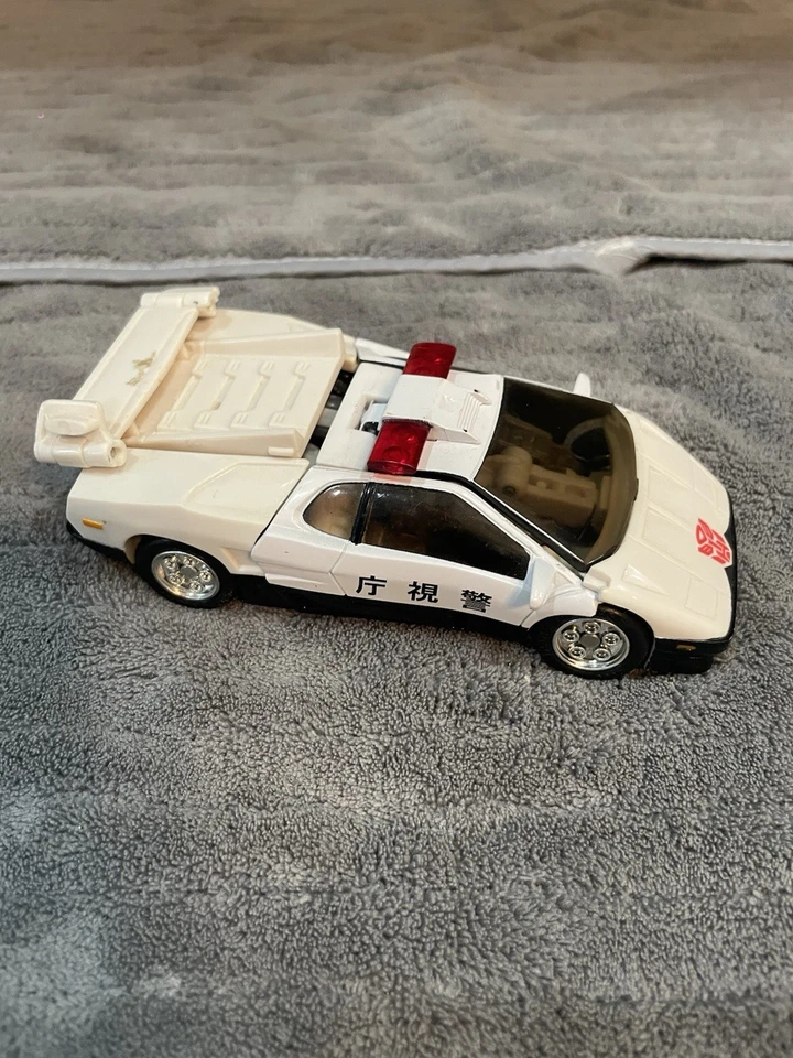 Figura de acción Hasbro Transformers Robots In Disguise: Prowl Cop Car Foto 3 de 4