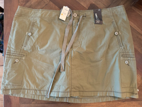 Lane Bryant Women Hunter Green Skort Skirt New Size 28