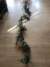 Christmas 9 ft garland with pine cones