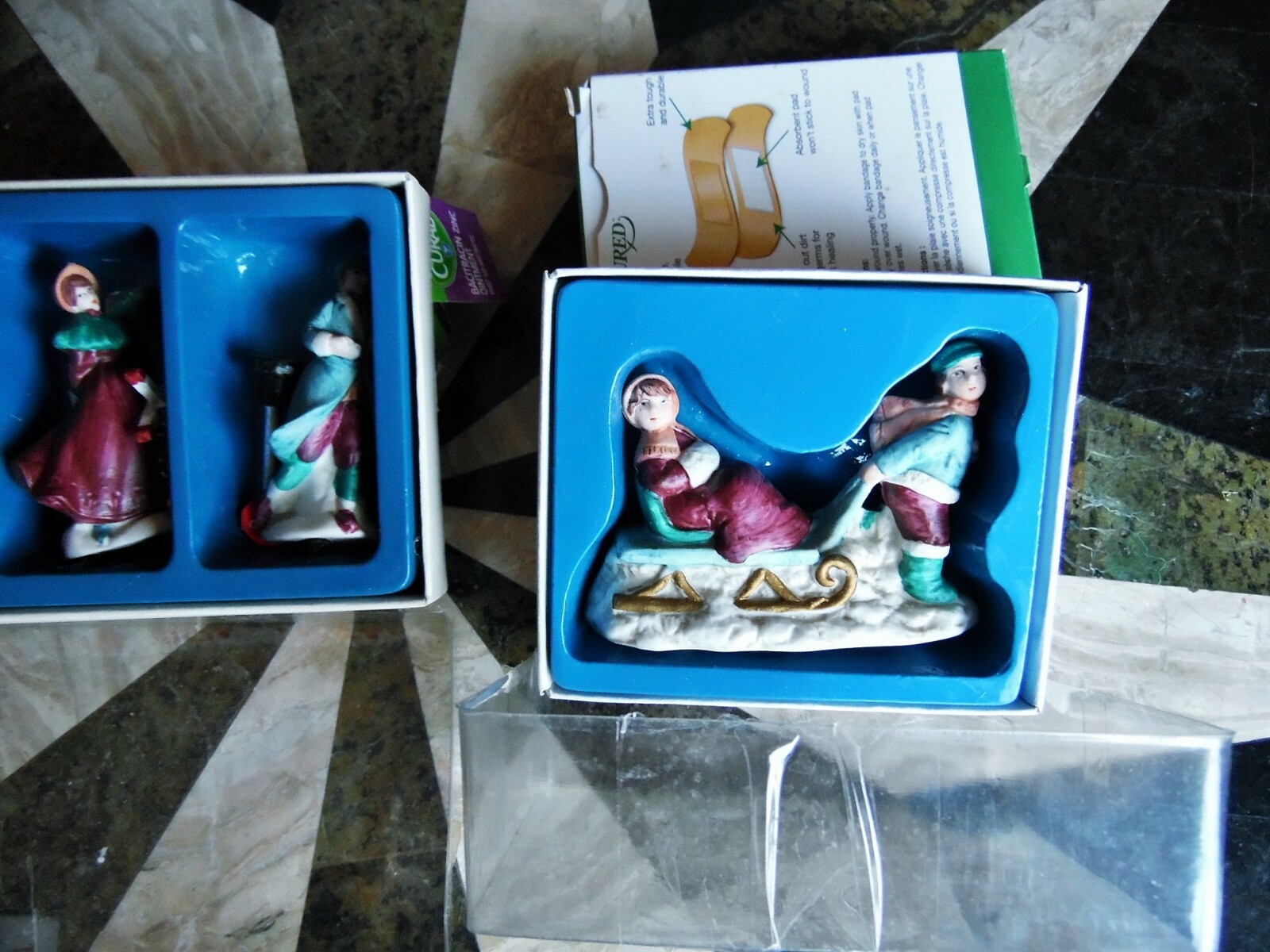 12 PC VINTAGE CHRISTMAS VILLAGE FIGURINES FIGURES ORNAMENTS PORCELAIN