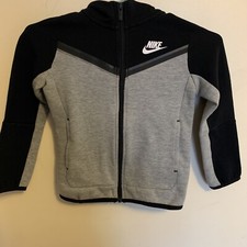 Nike Boy  s Sports Wear Fleece Full- Zip Hoodie 5-6 Year Black/Gray