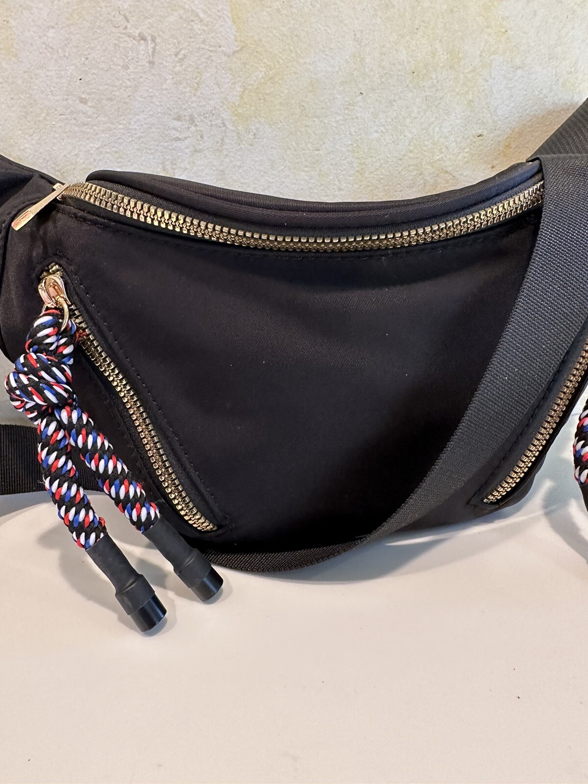 LIKE DREAMS Basic Polyurethane Fannypack Black  3… - image 6