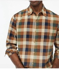 J.Crew Classic Plaid Flannel Button Down Shirt NWT Size Medium