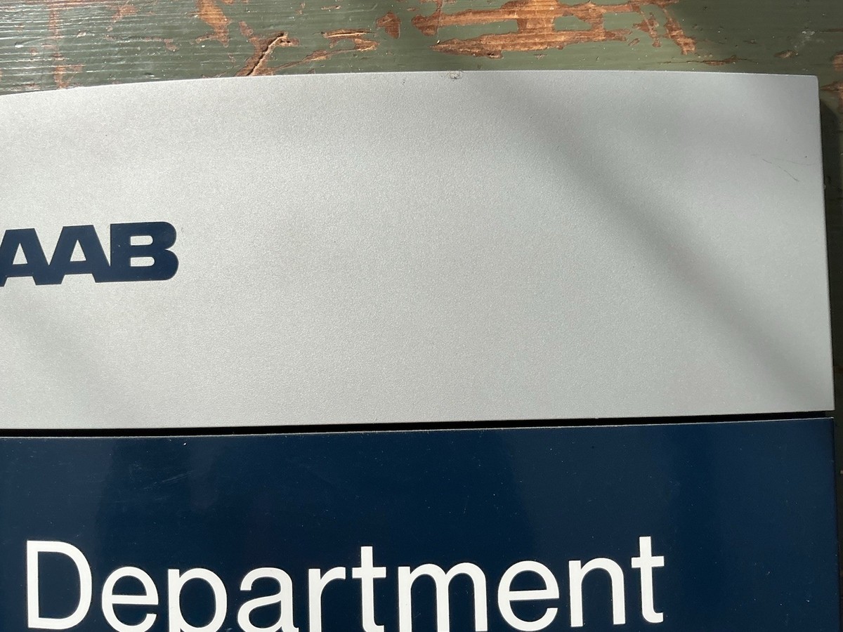 ORIGINAL GENUINE SAAB DEALER PARTS SIGN OLD STYLE LOGO | eBay