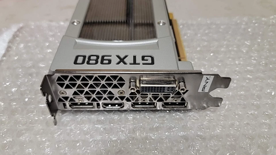 PNY NVIDIA GeForce GTX 980 4GB GDDR5 PCI Express 3.0 Graphics Card - Image 2 of 4