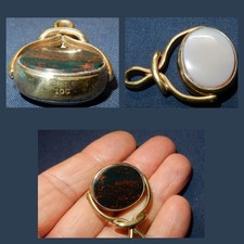 ANTIQUE 10CT GOLD DOUBLE SIDED SWIVEL POCKET WATCH CHAIN FOB BLOODSTONE & AGATE