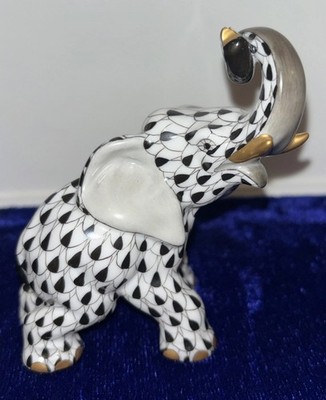 Herend Elephant Figure in black net pattern with 24k gold.   3  x 3.5 