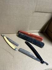 Vintage Chas M Harris Black Diamond 9/16" Straight Razor & Capri Straight Razor