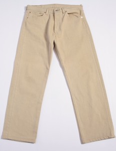 beige levis 501