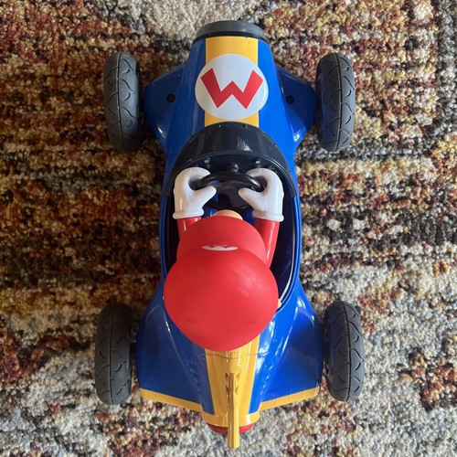 Carrera RC Mario Kart Mach 8 Mario RC 1:18 Scale Remote Control Car W Controller - Picture 6 of 10