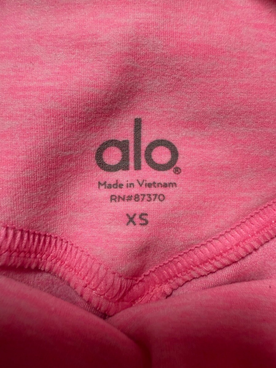 【新品未使用タグ付き‼️】alo yoga pink XSサイズ Alo 7/8 HIGH-WAIST AIRLIFT LEGGING - NEON PINK XS | Garmentory