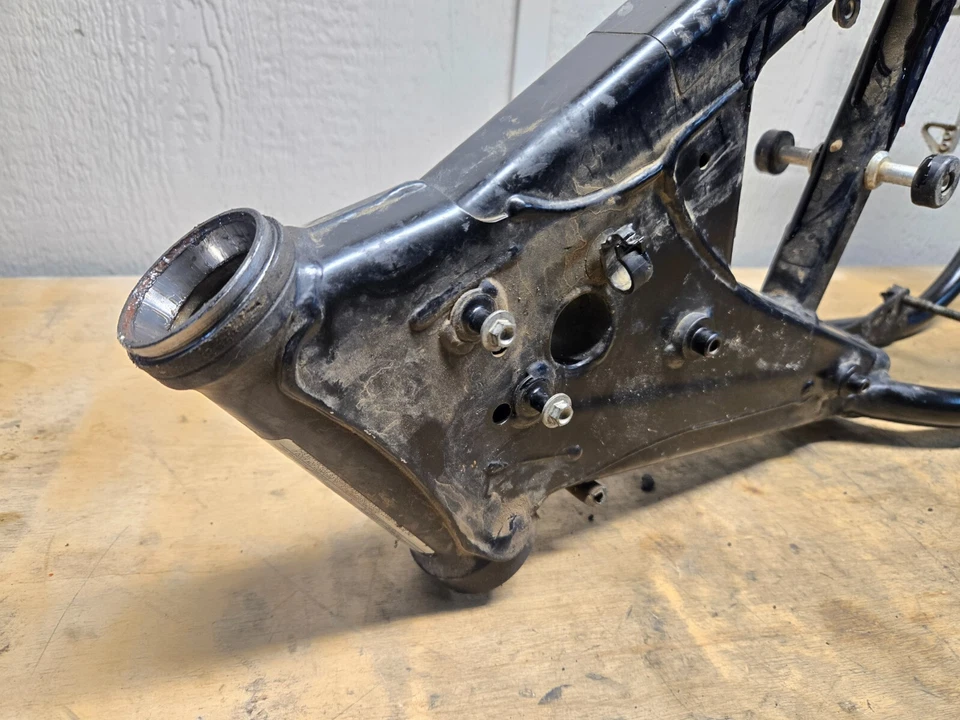 KTM 450 525 560 SMR SX 2006 cuadro OEM (chasis de stock usado recto) Foto 2 de 4