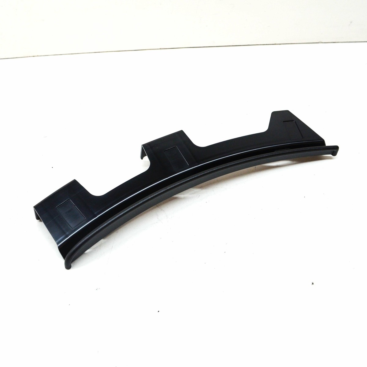PORSCHE MACAN 95B Rear Right Bumper Trim Molding 95B853828A1E0 NEW 