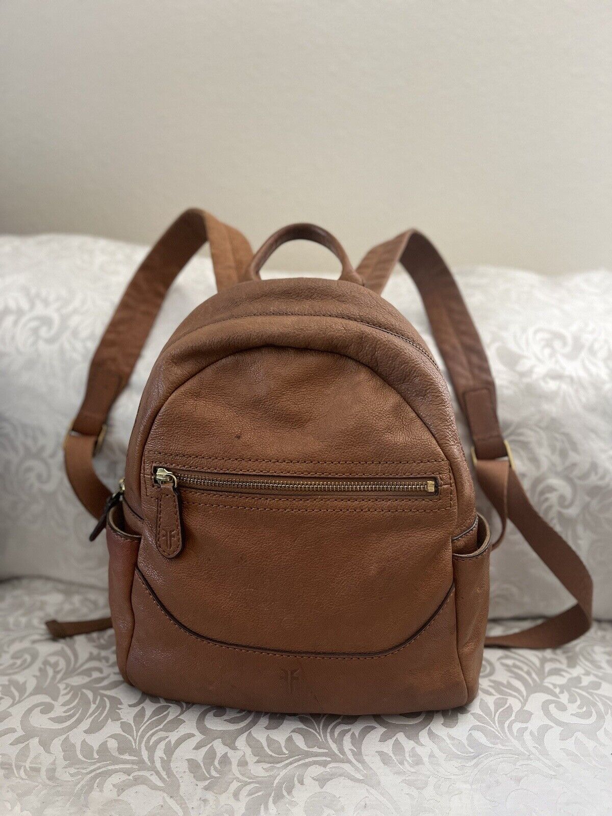 Frye Backpack Bag Brown Leather Women Unisex Medi… - image 1