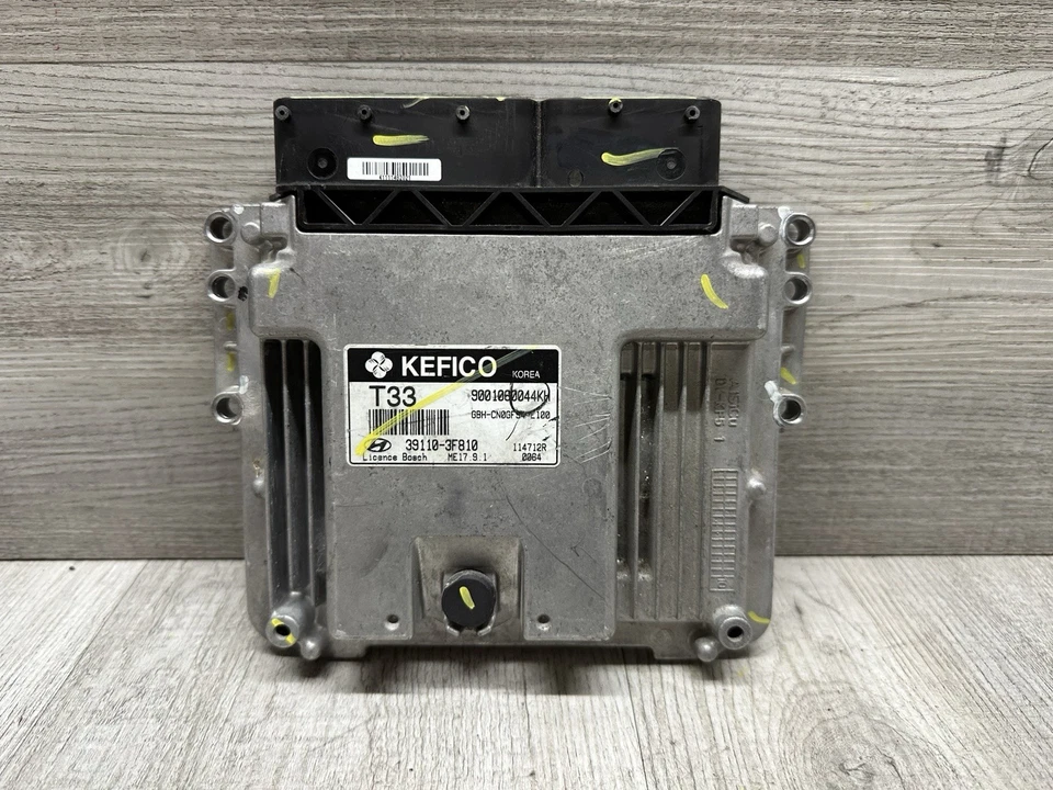 Módulo de controle de motor 2012 Hyundai Genesis 5.0 V8 Coupe ECM ECU 39110-3F810 (18) - Imagem 2 de 4