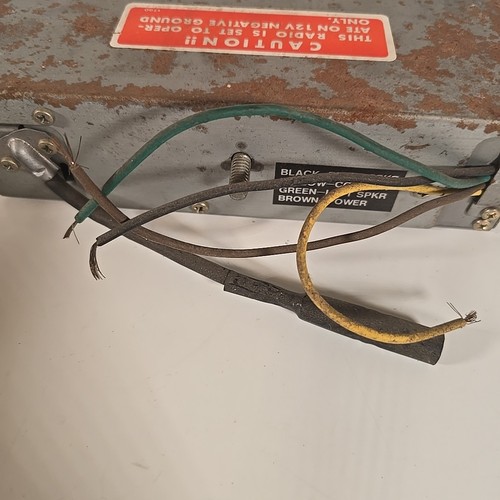 1986 International Harvester Model 111643C1 (RARE) FACTORY AM RADIO Untested - Picture 11 of 14