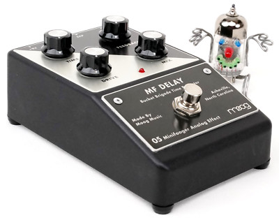 Moog Minifooger MF 05 V2 Analog Delay Pedal + Neuwertig + 1,5Jahre Garantie