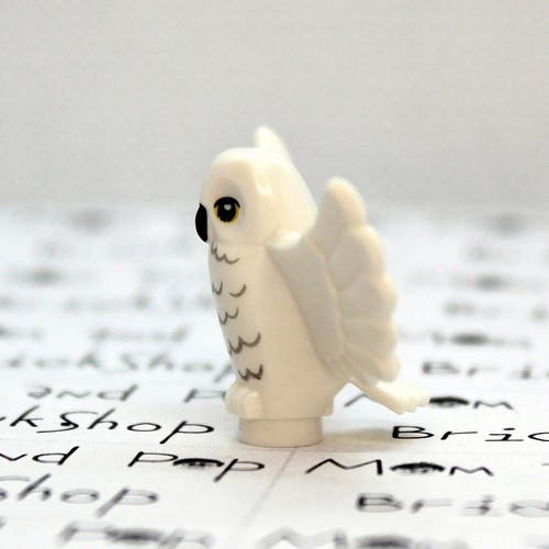 LEGO Harry Potter White Owl Hedwig with Spread Wings - Picture 2 of 7