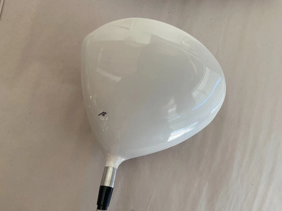 White Affinity XRT DRIVER 10.5* Xtreme Distance Uniflex Graphite RH - Image 4 of 4