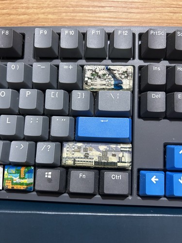 Ducky One Skyline Keyboard Cherry Brown Switch Custom Artisan Keys Bulbasar ๐ฅ - Picture 8 of 16