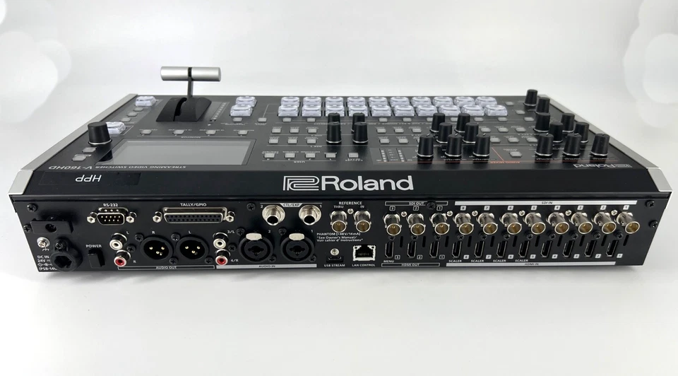 Interruptor de video en streaming Roland V-160HD SDI/HDMI/con estuche Foto 2 de 4