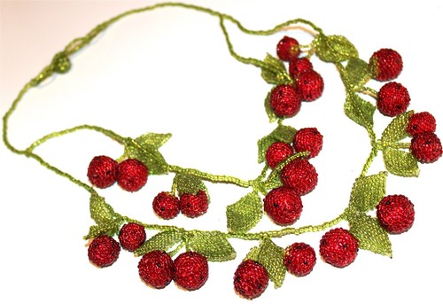 Vintage In Seattle -Fantastic Glass handwoven Seed Beaded Cherries Necklace #388