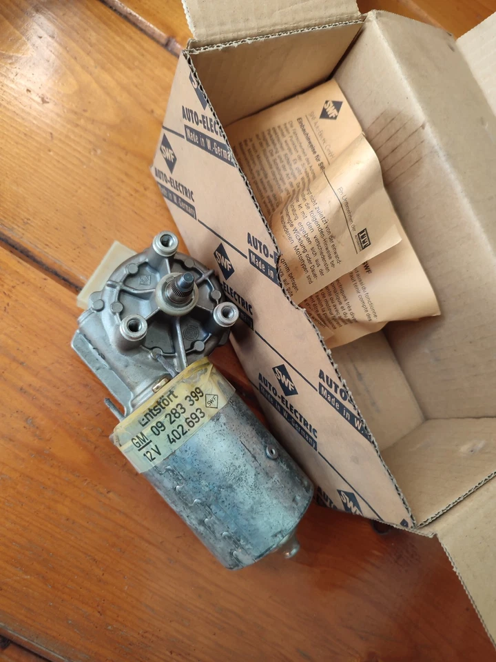 NUEVO Opel Ascona B Manta B motor limpiaparabrisas motor NOS 09283399 GM SWF Foto 2 de 3