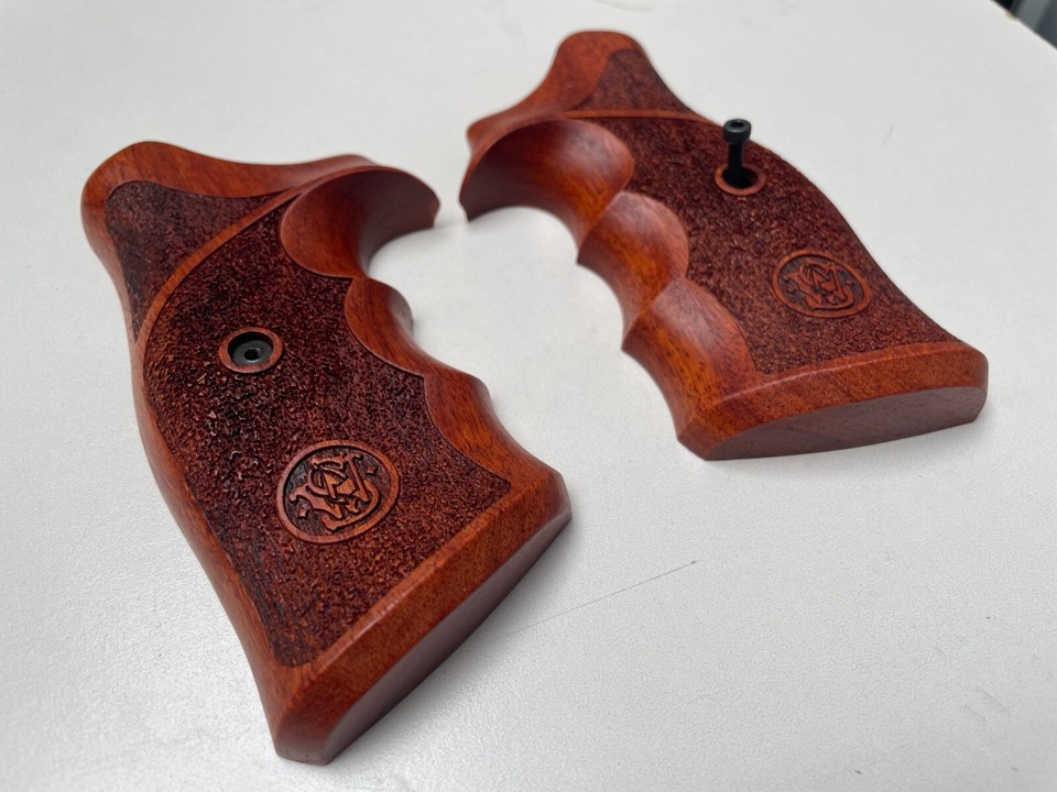 New Decorative wood Grips for S&W, K/L ROUND BUTT 686; Closed back ...