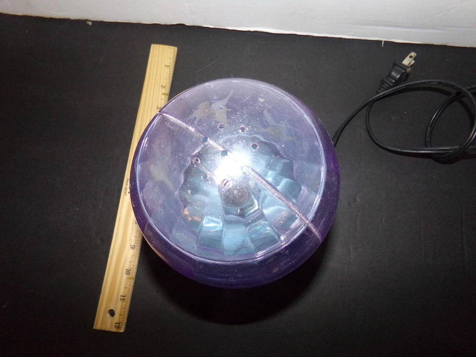 "LÁMPARA DE MOVIMIENTO GIRATORIA Disney Peter Pans Campanilla Luz Nocturna Disco Bola 7""" Foto 3 de 4