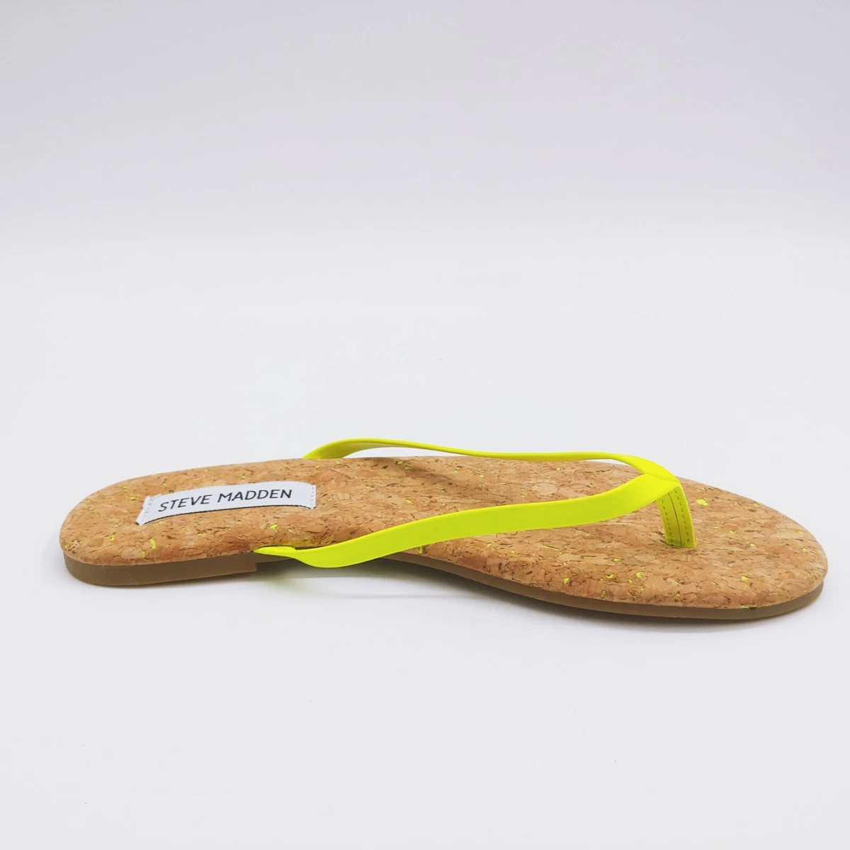 Steve madden 2025 tay flip flop