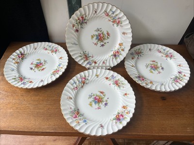 Four Minton Marlow 9  English Floral Flower China Luncheon Plates Plate Set