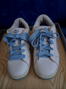 Vintage Wheelies, size 8 Good pre-owned condition