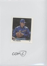 1983 Fleer Stamps Phil Niekro HOF fm0