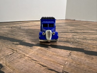 Lledo Chevron Standard Oil Roof Paint Flat Bed Truck Die-cast Toy England MIB C4
