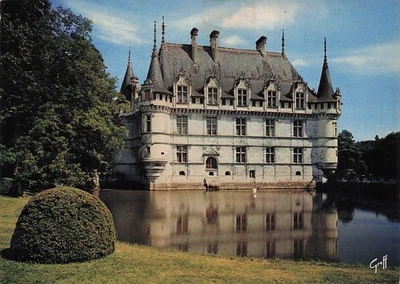 37 LOCHES CITE HISTORIQUE - Photo 1/2