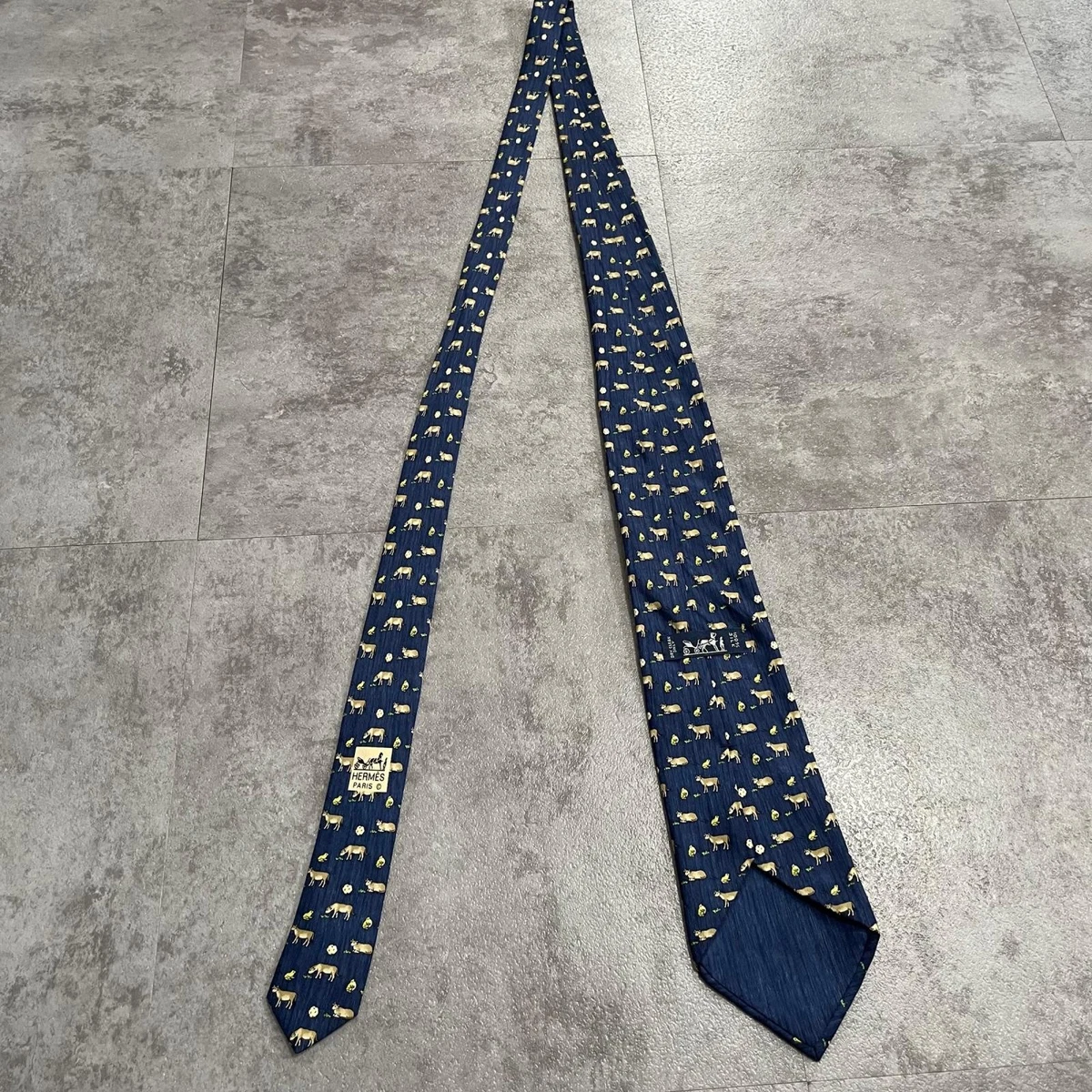 HERMES Cow Frog Animal Motif Silk Tie Navy Beige Made in France Mens Formal