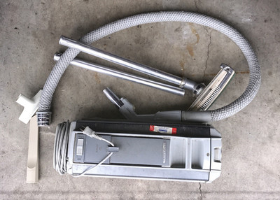 Electrolux Canister Vacuum Cleaner Model 1453 with hose and accessories - works