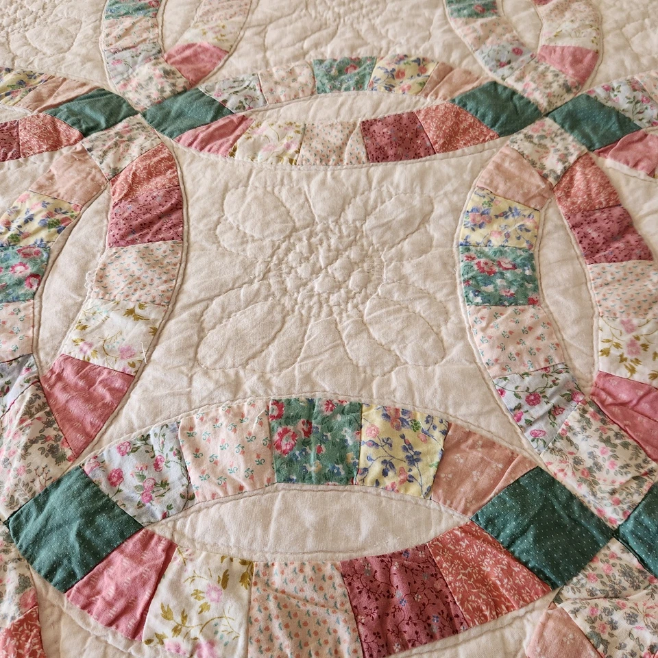 复古双婚戒指被子拼布花卉手工绗缝全女王旗帜 — 第 2/4 张图片