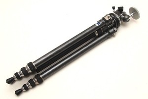 Gitzo G026 leg and off center ball head made in France