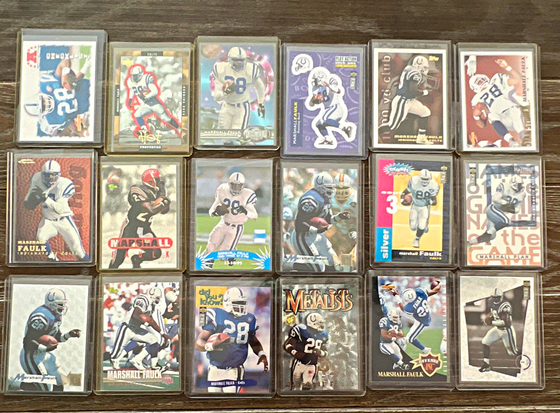Marshall Faulk Colts Card Collection - 18-Card Lot Inserts/Parallels