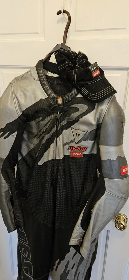 Cuero para moto Dainese-Aprilia Foto 2 de 4