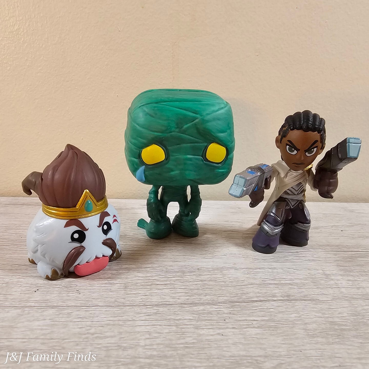 Funko Pop Vinilo League Of Legends Amumu Gamestop Exclusivo #1 Poro Dravan Lucian