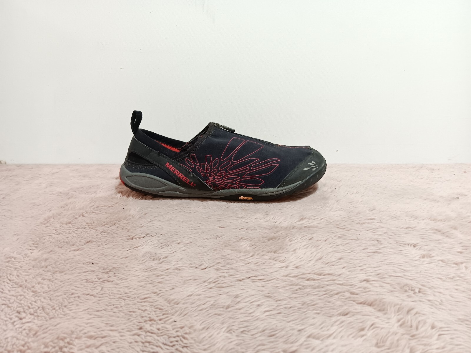 Scarpe da trail run Merrell Tempo nere impermeabili con zip da donna taglia 8 5